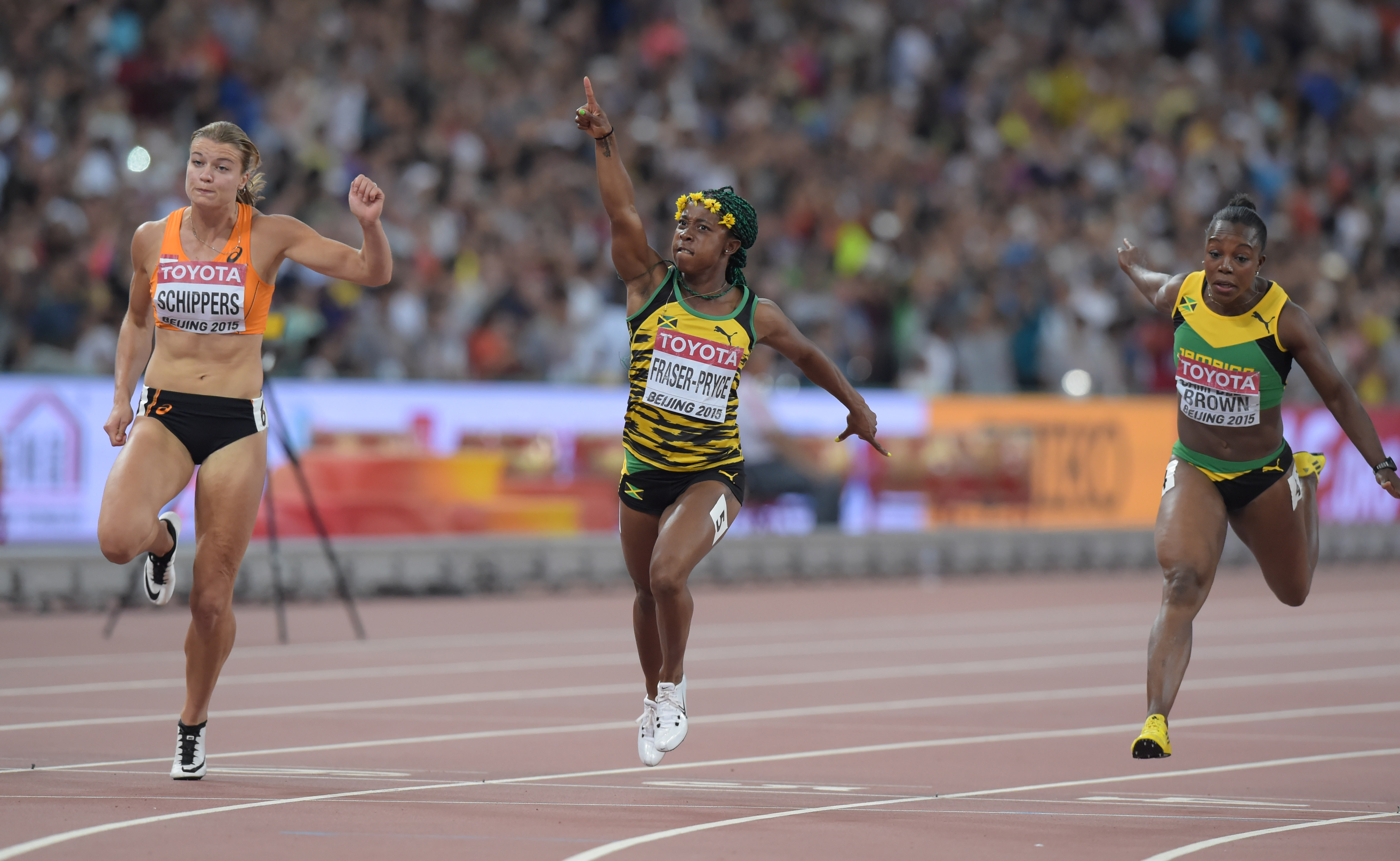 100M World Record Female : London Anniversary Games: Britain's 100m ...