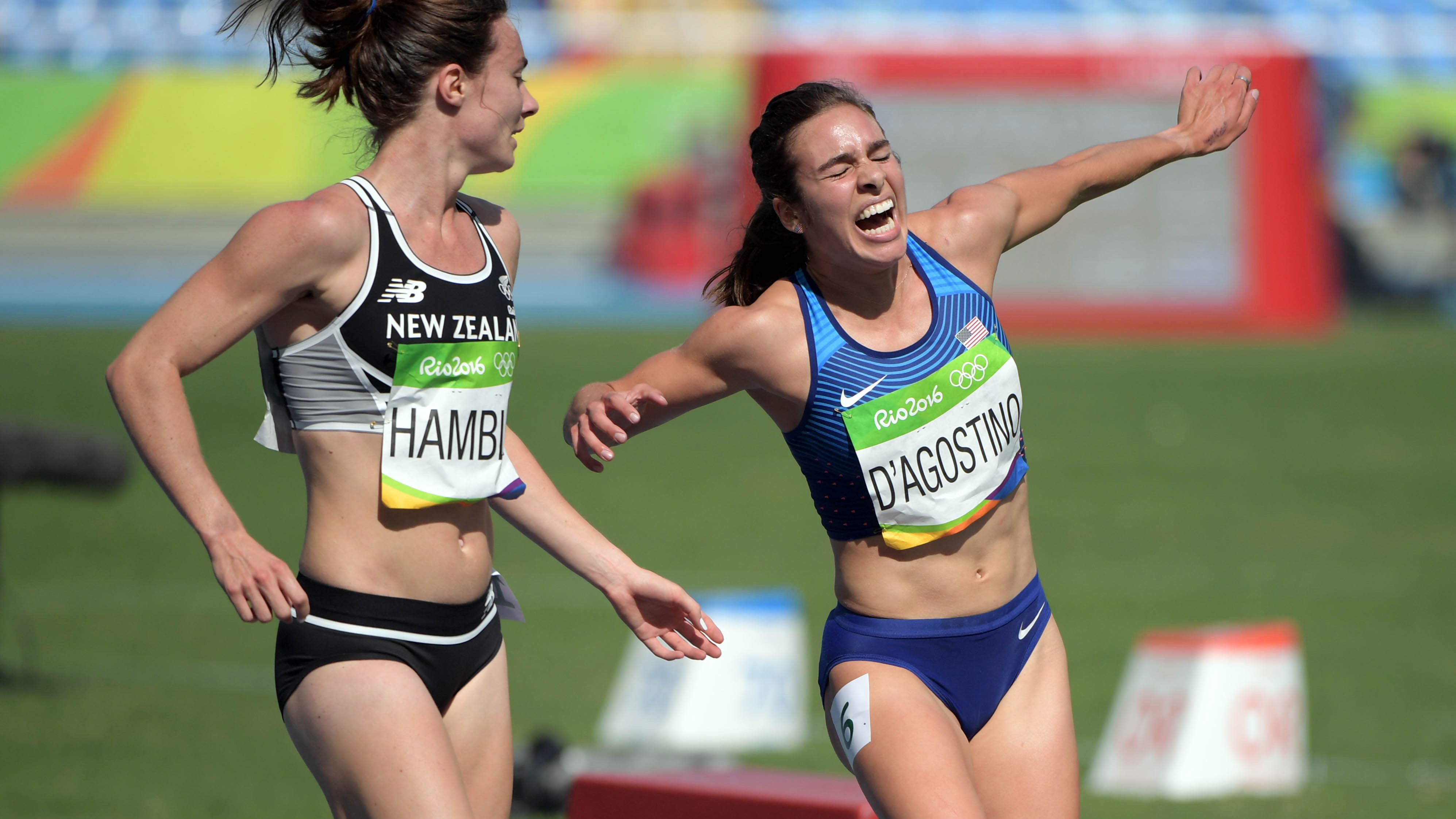 Abbey D Agostino Shows Sportsmanship After Fall Earns Spot in Final FloTrack