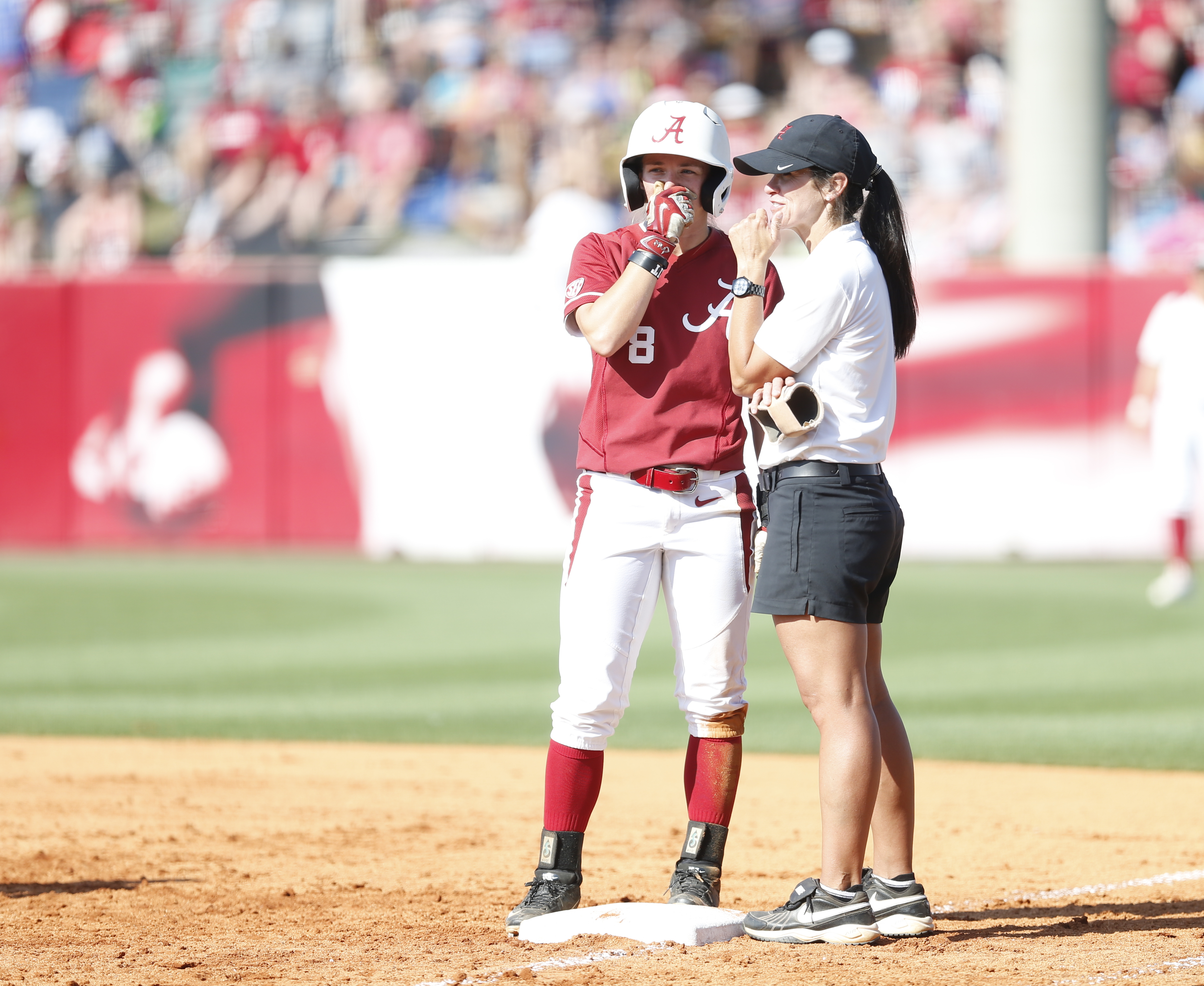 University of Alabama Softball Coaches: A Comprehensive Guide