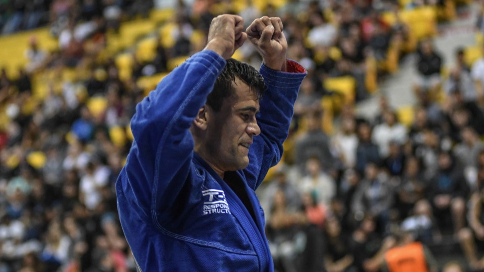 Cobrinha Continues 2017 Win Streak, Makes History With Super Grand Slam -  FloGrappling