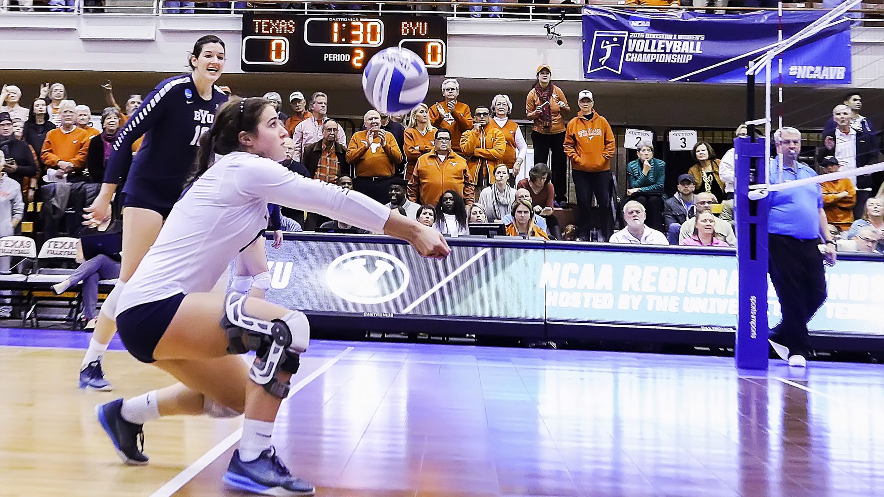 college volleyball shoes